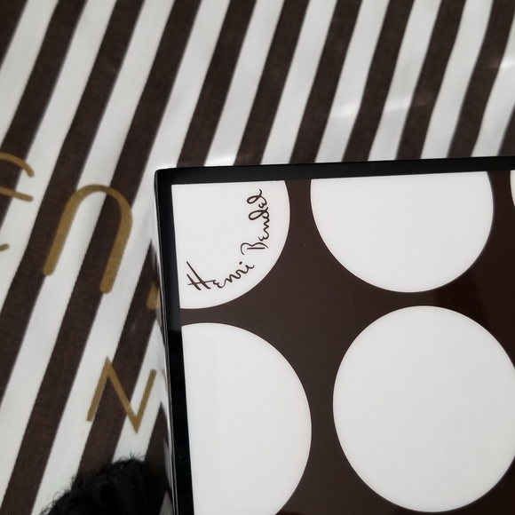 ❗Henri Bendel Lacquer Polka Dot and Stripe Brown and White Jewelry Box❗ - Picture 11 of 11